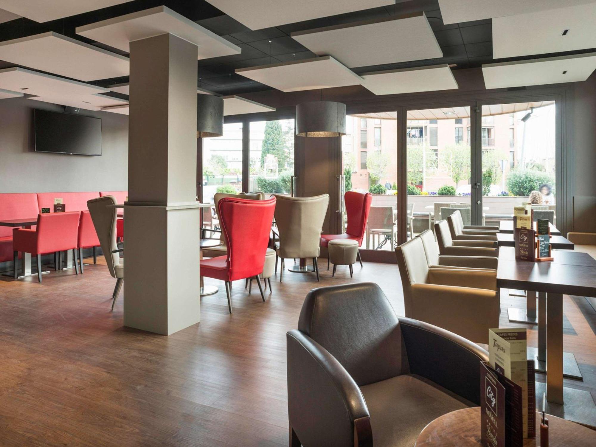 Ibis Styles Figueres Ronda 호텔 외부 사진
